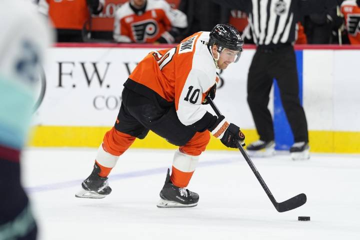 Deadspin | Flyers brim with confidence ahead of date with scuffling Predators