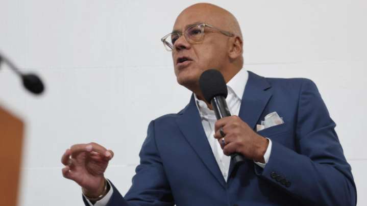 Venezuela denuncia operación de la extrema derecha para detonar explosivos letales en la embajada de EE.UU. en Caracas