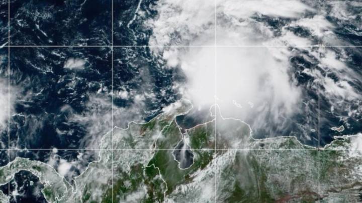 Melissa strengthens into a Category 4 hurricane, threatening catastrophic flooding in Jamaica, Haiti