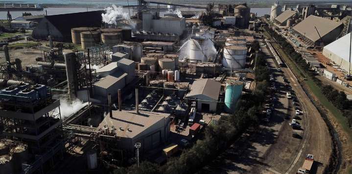 Dos grupos suben el precio de Vicentin y pelean los votos de los acreedores para comprar la empresa