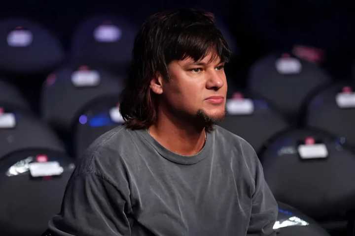Theo Von Becomes GameDay’s Laughing Stock After ESPN Host Rejects Him on National TV