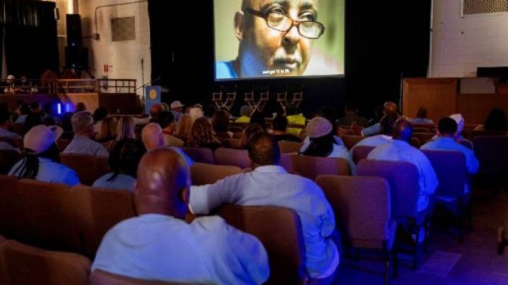 San Quintín, la prisión que convirtió sus muros en una pantalla de esperanza