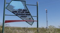 Denuncian grave incidente petrolero en un yacimiento en la costa del lago Mari Menuco