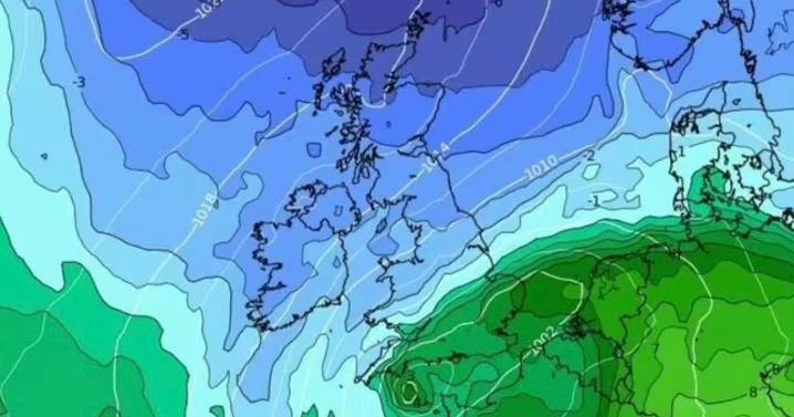 Weather maps show 0C freeze set to grip Brits as Arctic blast grips UK