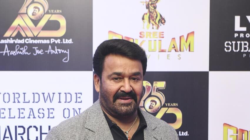 Kerala government honours Mohanlal after Dadasaheb Phalke win