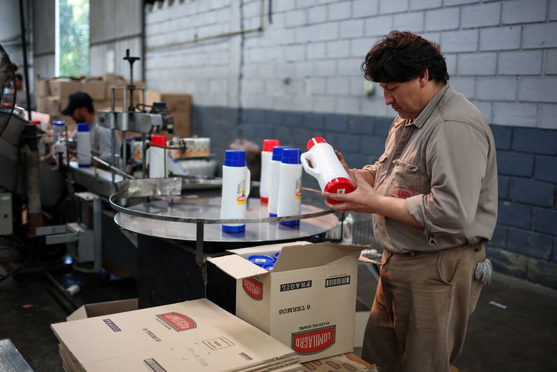'Made in Argentina' factories shutter, creating more challenges for Milei