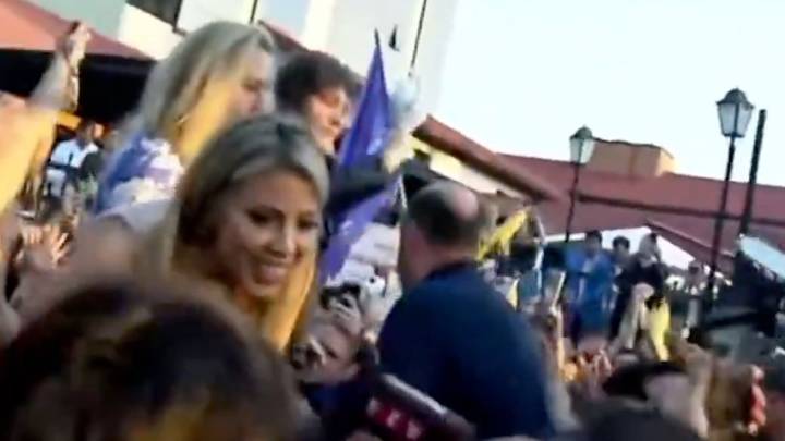 Junto a Virginia Gallardo, Milei maltrató al periodista de TN: "No es momento de ustedes"