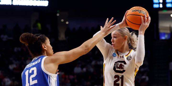 Gamecock women’s basketball star out for 2025