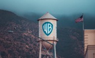 Apple y Amazon, ¿candidatas a comprar el catálogo de cine y TV de Warner Bros?