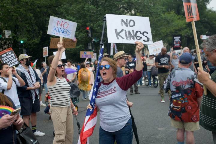 Nuevas marchas contra Trump se organizan en el sur de California