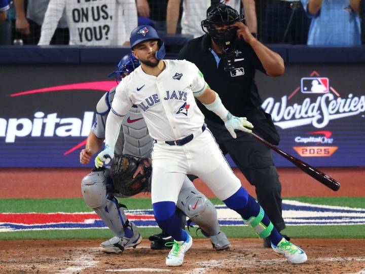 Blue Jays have no answer for Yamamoto as Dodgers send World Series back to L.A. tied at a game apiece