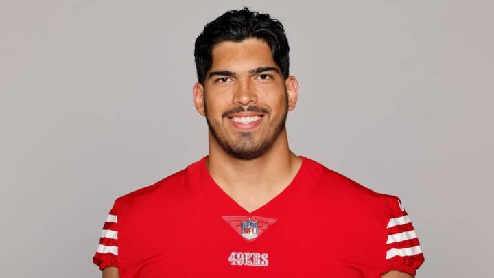 Isaac Alarcón regresa a la NFL un día después de ser cortado por los 49ers