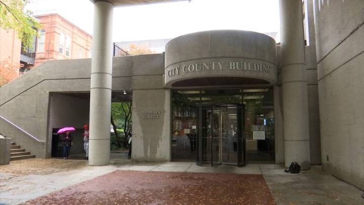 Community advocates oppose Knox Co. proposal on nonprofit funding and immigrant aid