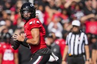 Deadspin | Cincinnati faces Oklahoma State, seeking sixth straight victory