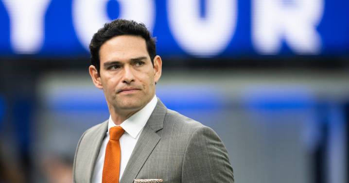 Former USC star Mark Sanchez accused of attacking truck driver before he was stabbed