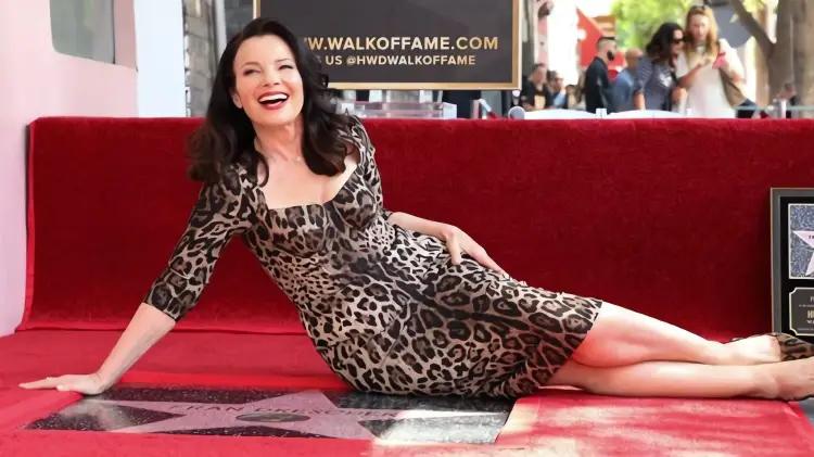 Fran Drescher recibe estrella en el Paseo de la Fama por trayectoria actoral y activismo