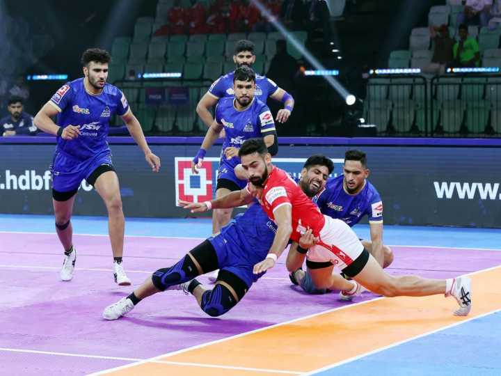 PKL: Haryana Steelers confirm playoff spot, beat Gujarat Giants