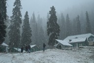 Heavy rain/snow is expected across the Jammu and Kashmir during next 36