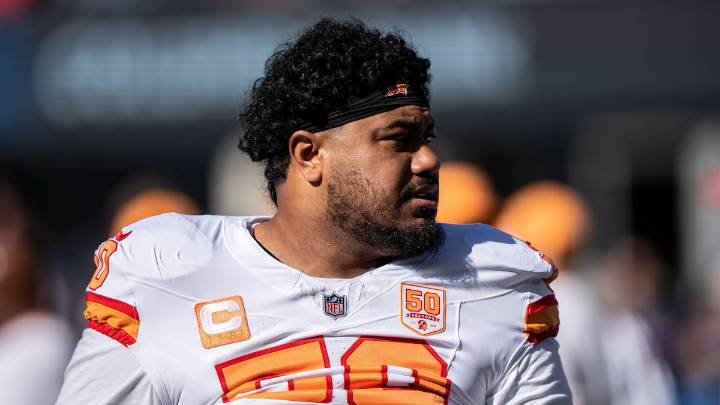 Bucs’ Vita Vea is questionable for Saints game but expected to play