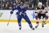 Deadspin | Sluggish Maple Leafs kick off back-to-back vs. Sabres