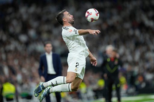 Real Madrid: Dani Carvajal se opera la rodilla derecha y podría perderse entre 2