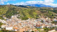 Así se vive en el pueblo con menos renta de España: “Somos muy felices”