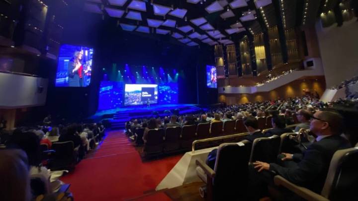 Bancamiga presentó «Formar para transformar» ante más de 3 mil personas en el Teresa Carreño