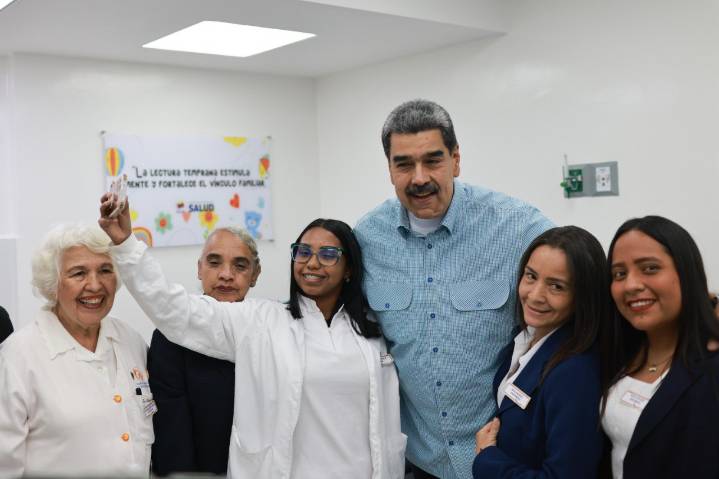 Presidente Maduro advierte que EUUU quiere una guerra para imponer un gobierno títere y robarse el petróleo