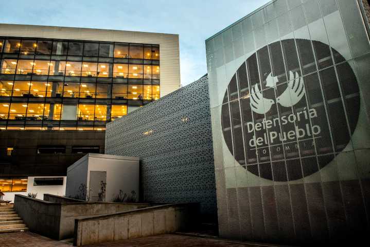 Defensoría colombiana exigió a la Fiscalía investigar ataque armado contra Yendri Velásquez y Luis Peche Arteaga