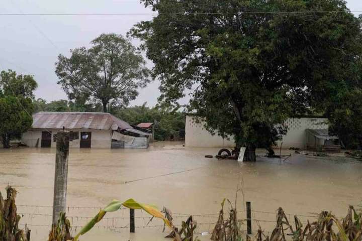 Al menos 23 muertos y ocho desaparecidos tras fuertes lluvias en México