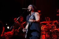 D’Angelo, Grammy-winning R&B singer who became an icon with ‘Untitled (How Does It Feel),’ dies
