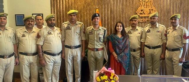 DIG Udhampur-Reasi Range pins ranks to promotee Officials