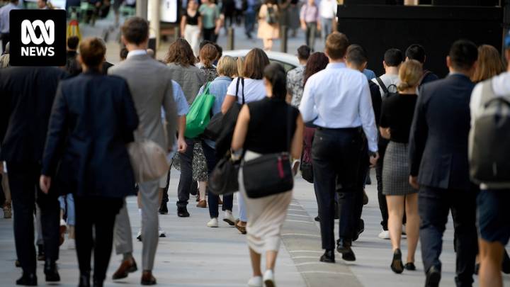 Australia's unemployment rate jumps to 4.5pc