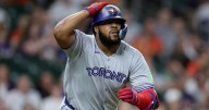 Toronto queda a un paso de completar la sorpresa ante Los Ángeles en la Serie Mundial