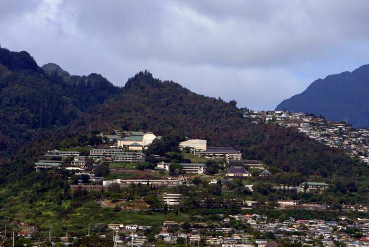 Kamehameha Schools sued over race