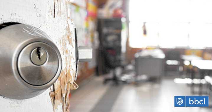 Por cuarta vez delincuentes ingresan a escuela en Osorno para robar insumos