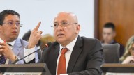 Con la salida de Eduardo Montealegre del Ministerio de Justicia, ¿qué futuro le espera a la ley de sometimiento?