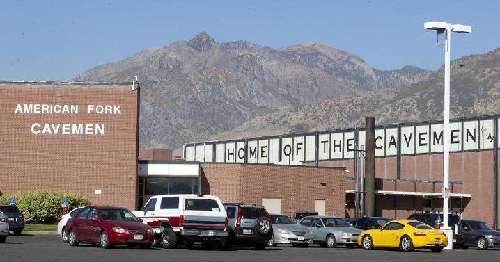 American Fork High evacuated due to bomb threat; police say nothing suspicious found
