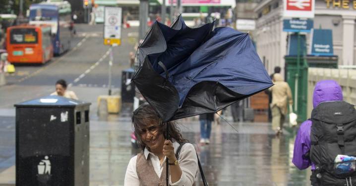 Edinburgh weather LIVE: Storm Amy cancels events as locals warned