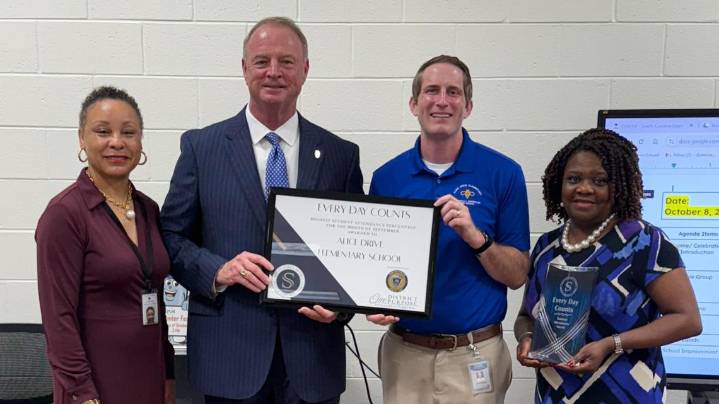 Alice Drive Elementary wins Sumter County attendance award with 95.4% rate