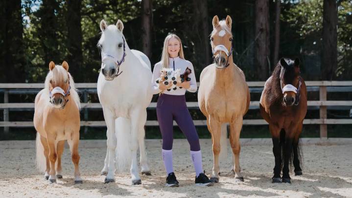 Harlow Luna White merch and gifts for fans