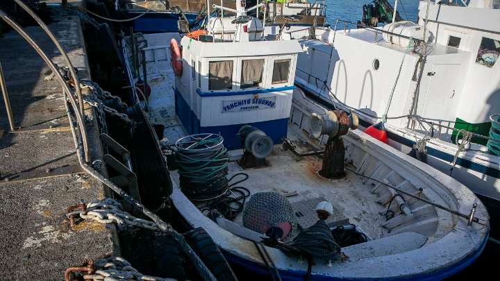 La sangría de la venta de barcos crece: «Ter que pagar por pescar non é solución»