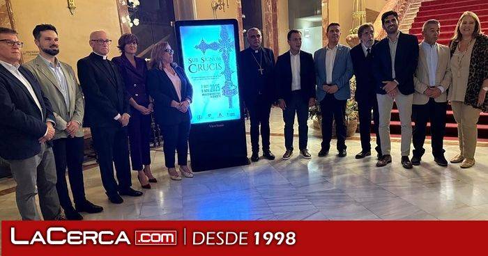 El Gobierno regional reafirma su compromiso con la rehabilitación del patrimonio eclesiástico e invita a visitar la muestra 'Sub Signum Crucis'