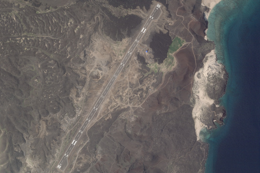 Aparece una misteriosa pista de aterrizaje en una isla yemení mientras los hutíes se ven presionados