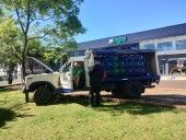 Oberá: un camión perdió el control e impactó contra un banco en una plaza