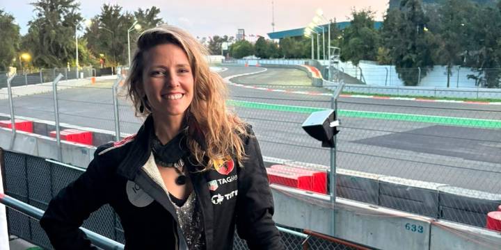 Adry Balbo: “En los murales tengo que trabajar con rapidez y logro un paralelismo con las carreras de Fórmula 1”