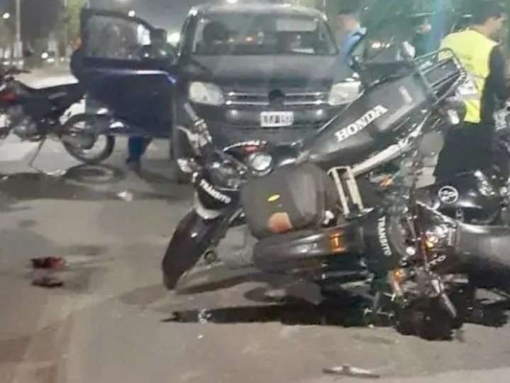 Borracho y en zigzag, embistió a tres inspectoras de tránsito y quiso huir: "Ni se podía bajar de la camioneta de cómo estaba"