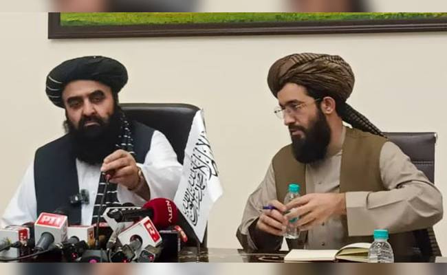 After uproar, Afghanistan Foreign Min Muttaqi calls another press...