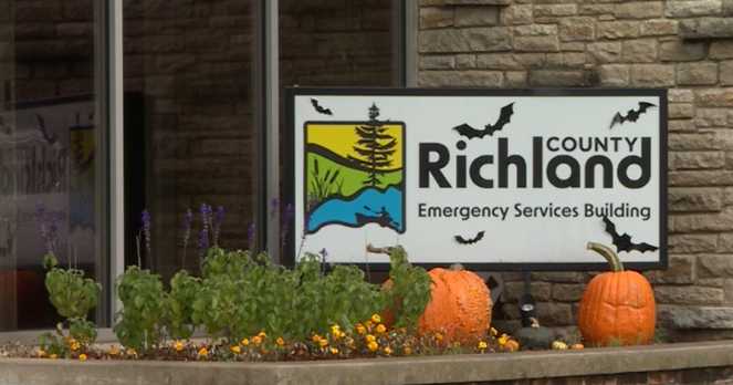 Richland County approves agreement for ambulance services to 2027