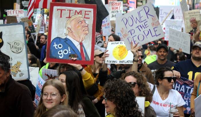 ‘Trump no es rey’ grita EE.UU.